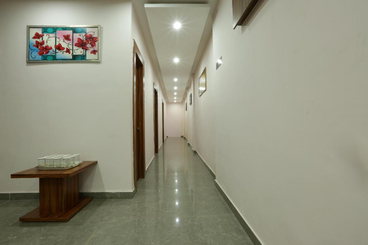Hotel Katra Grand Exteriér fotografie